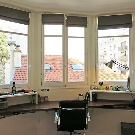 Charme Vaugirard Procession Citycosy *