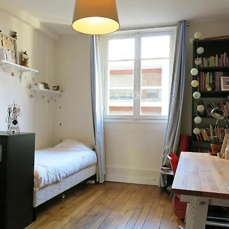 Apartament Charme Vaugirard Procession Citycosy *