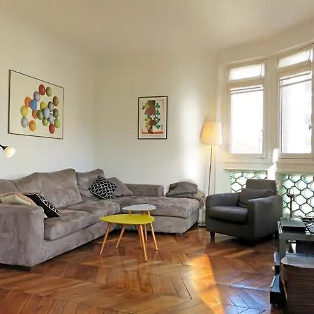 Apartment Charme Vaugirard Procession Citycosy Paris